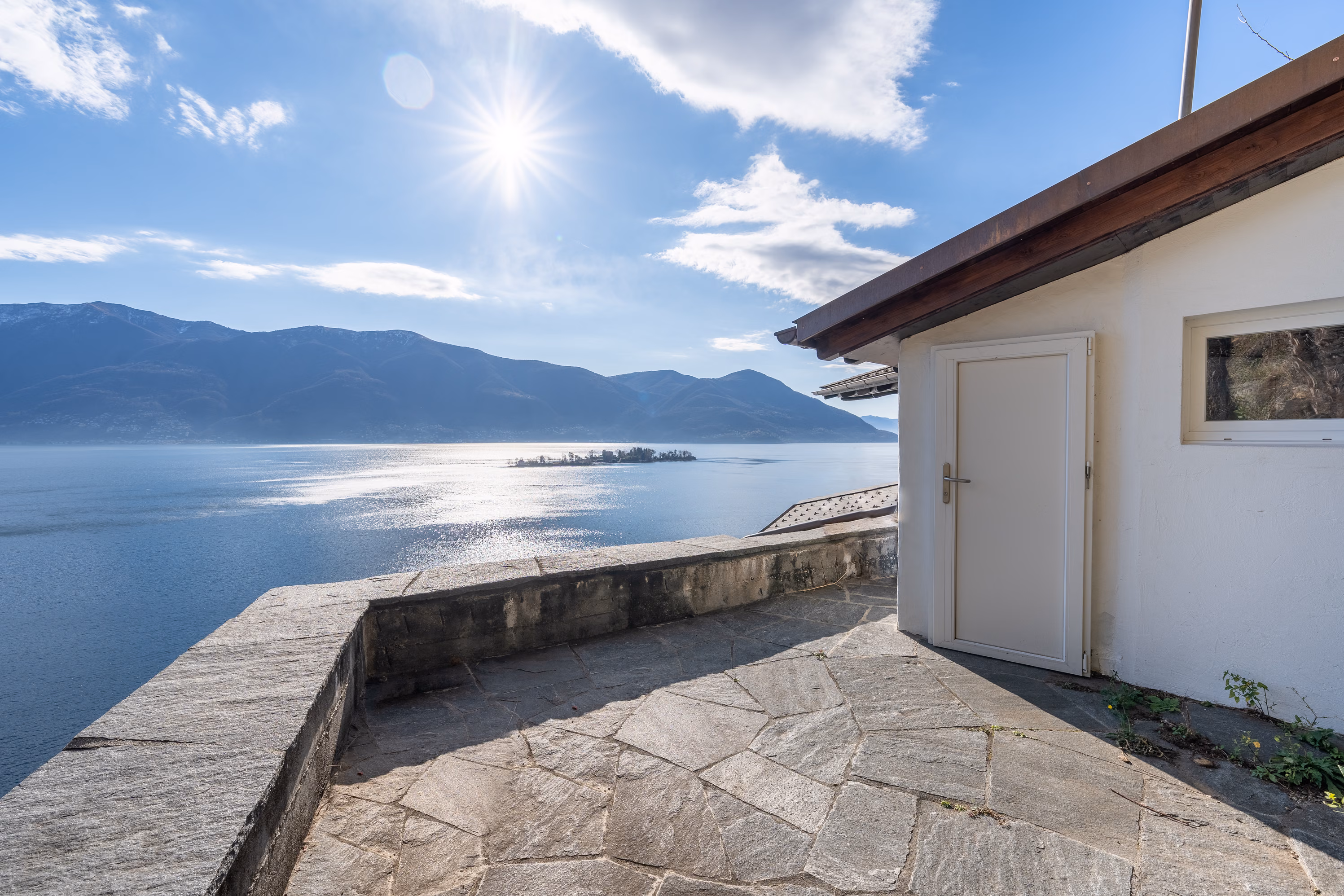 Obere Terrasse am Abend